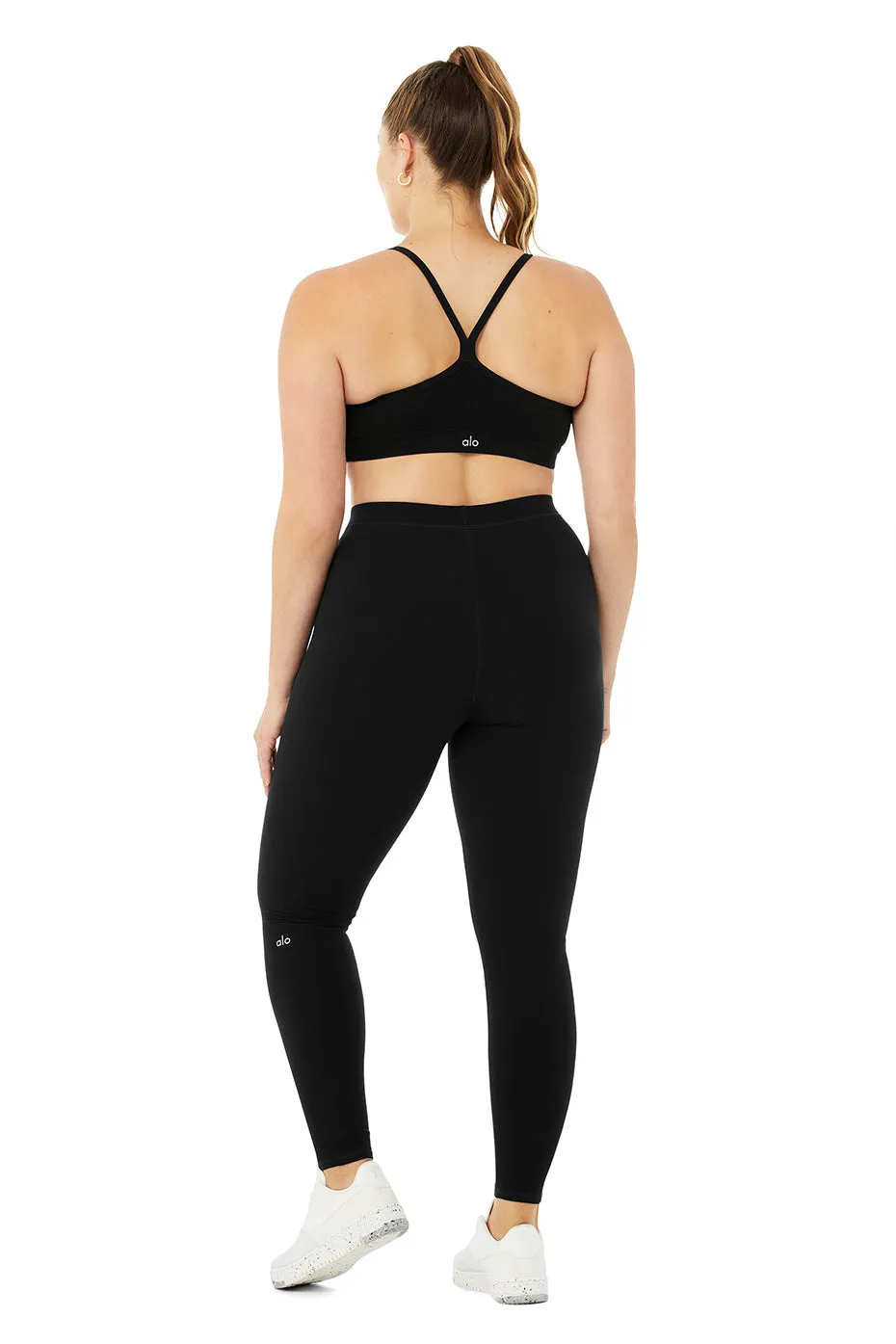 Alosoft Gratitude Bra & High-Waist Alosoft Flow Legging Set