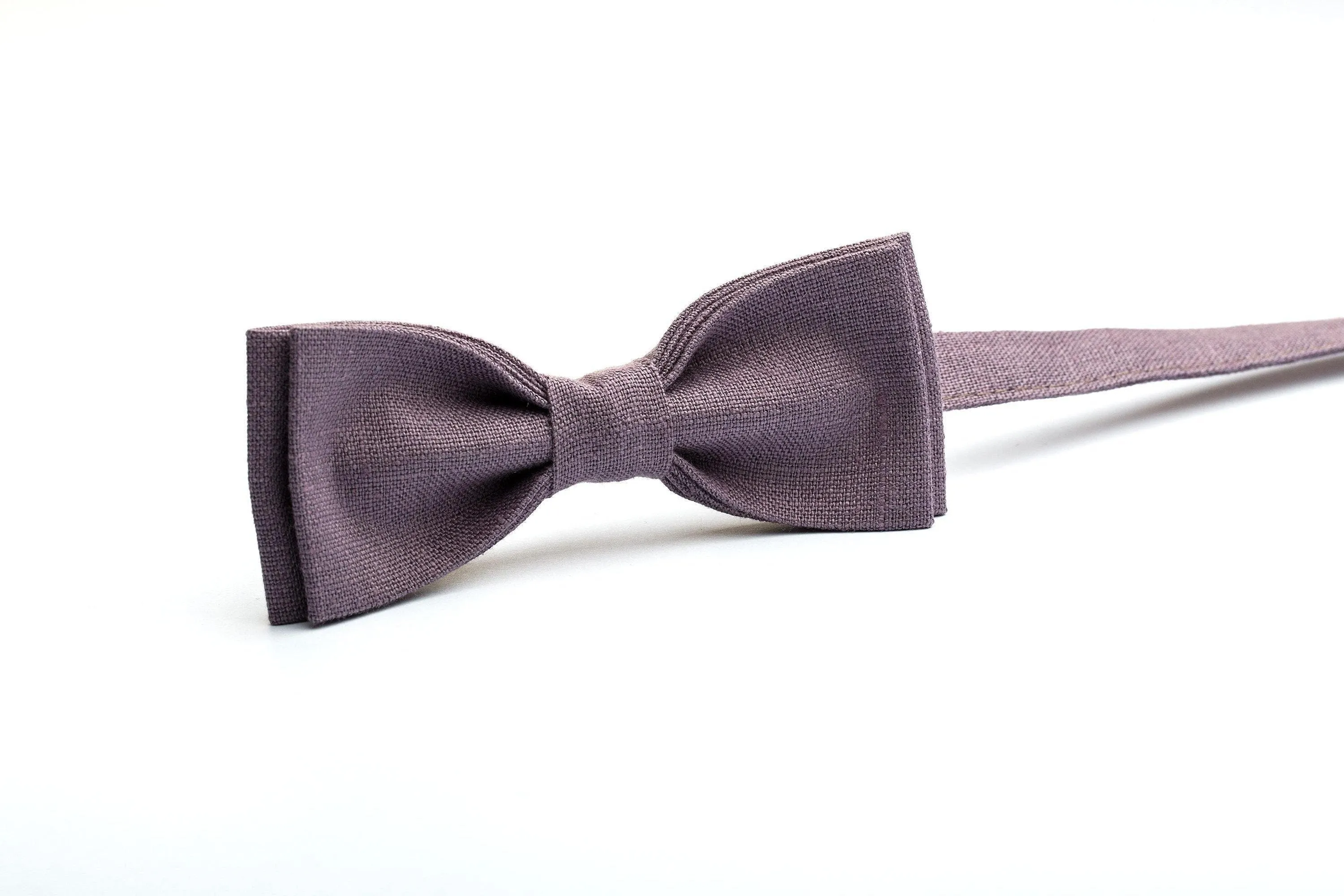 Dusty Purple Linen Pre-Tied Bow Ties and Men's Ties - Effortless Elegance for Any Occasion