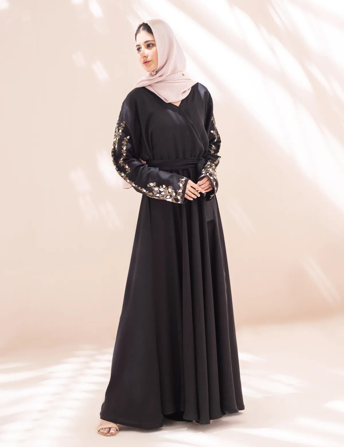 ENDURE ABAYA