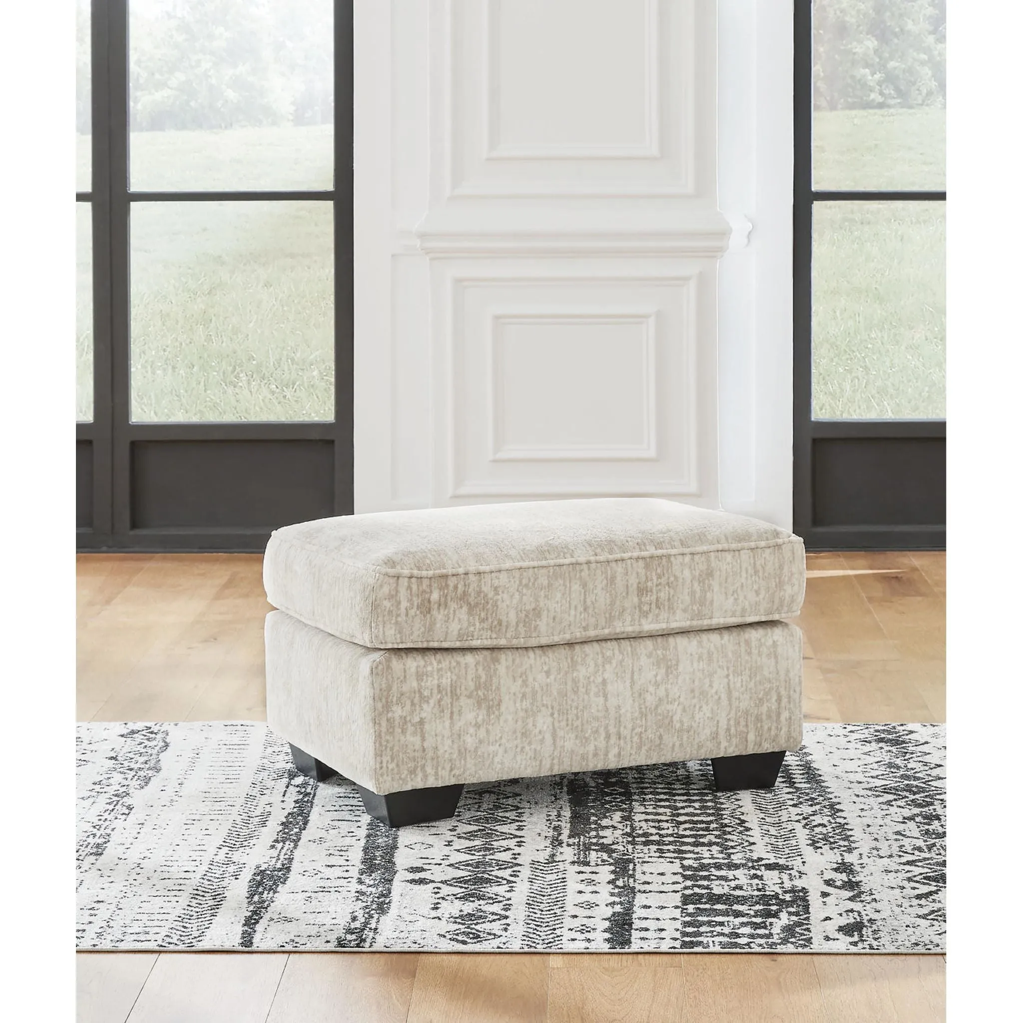 Optimized English Title: Luxurious Lonoke Storage Ottoman with Plush Upholstery