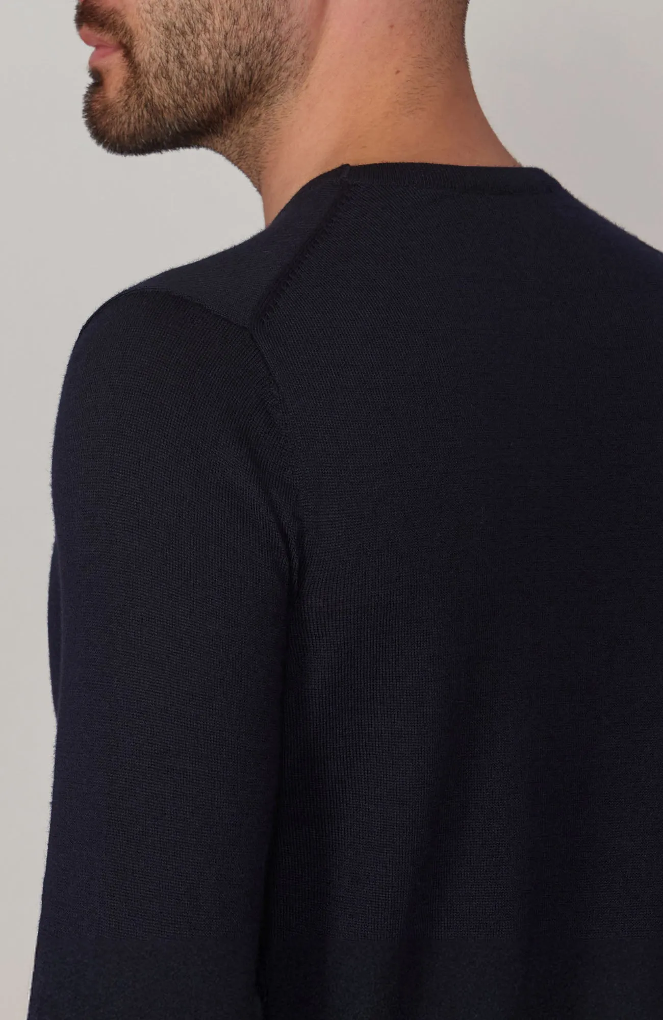 Mens Extra Fine Merino Wool Crew Neck Jumper